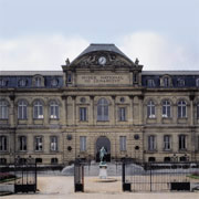 Musée national de Céramique - SÈVRES Musée national de Céramique - SÈVRES